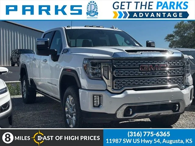 2022 GMC Sierra 4WD Crew Cab Standard Box Denali's photo