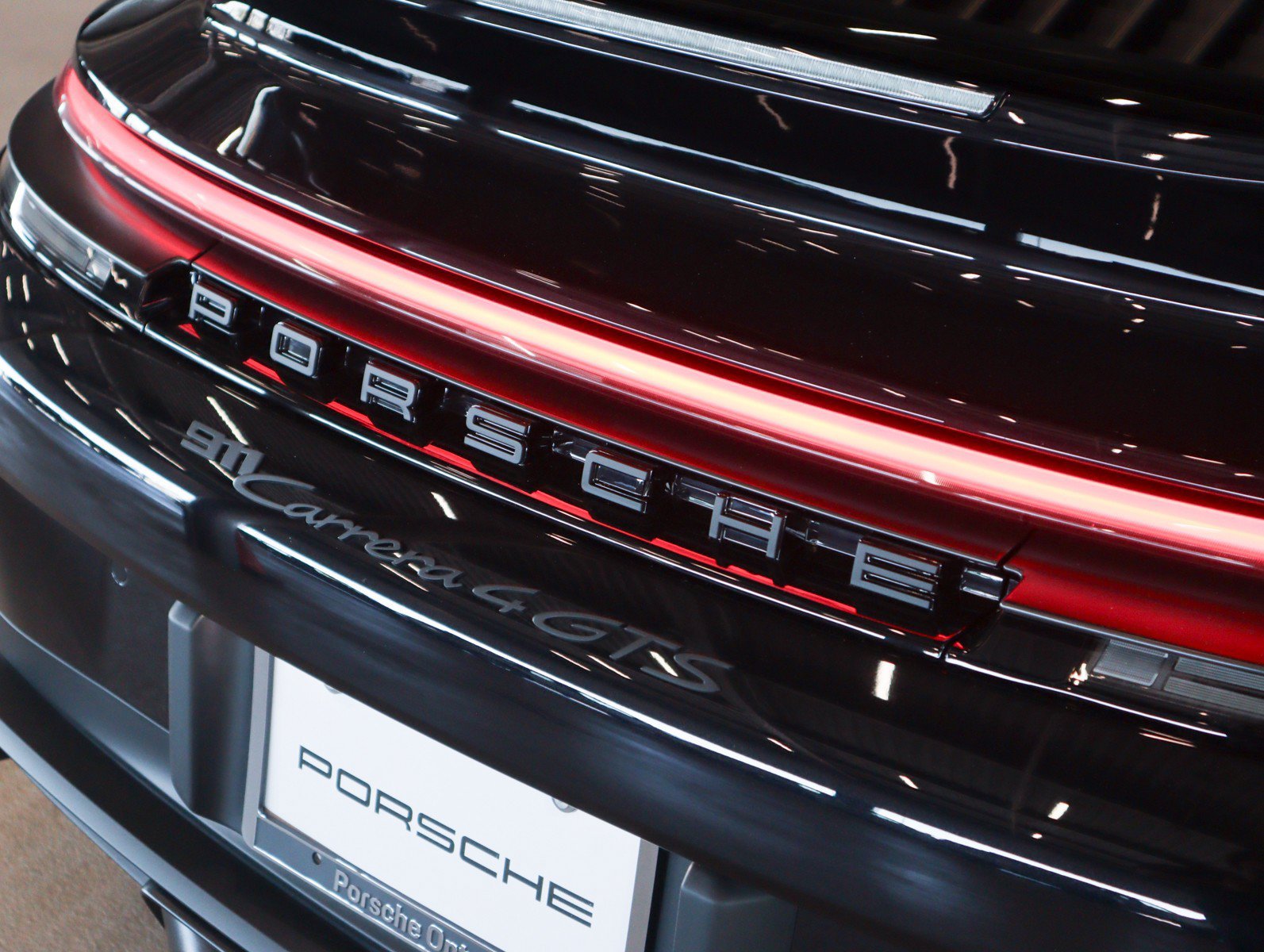 New 2026 Jet Black Metallic Porsche Carrera 4 GTS image 30