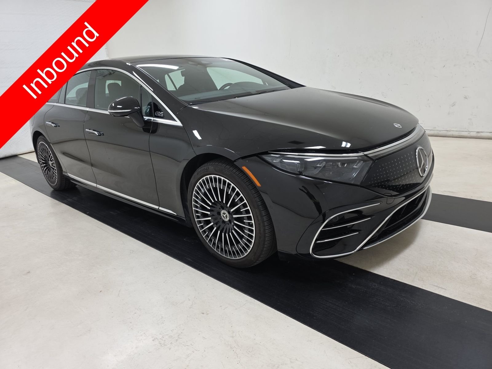 Used 2024 Black Mercedes-Benz 580 image 5