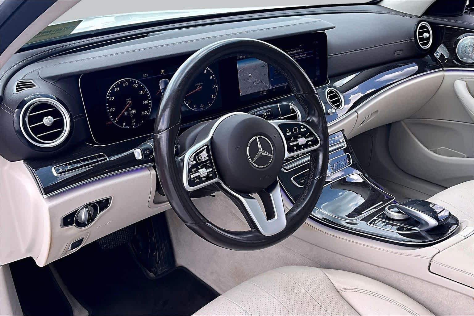 Used 2020 designo Diamond White Metallic Mercedes-Benz E 350 image 17