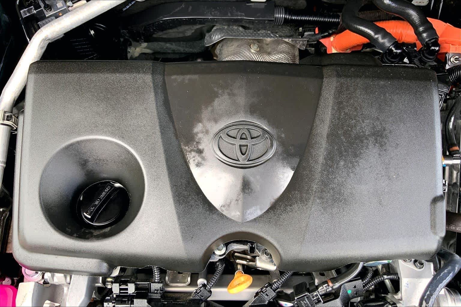 Certified Used 2024 Blueprint Toyota Hybrid XLE image 32