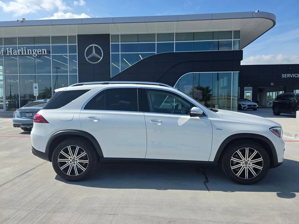 Certified Used 2025 White Mercedes-Benz GLE 450e image 6