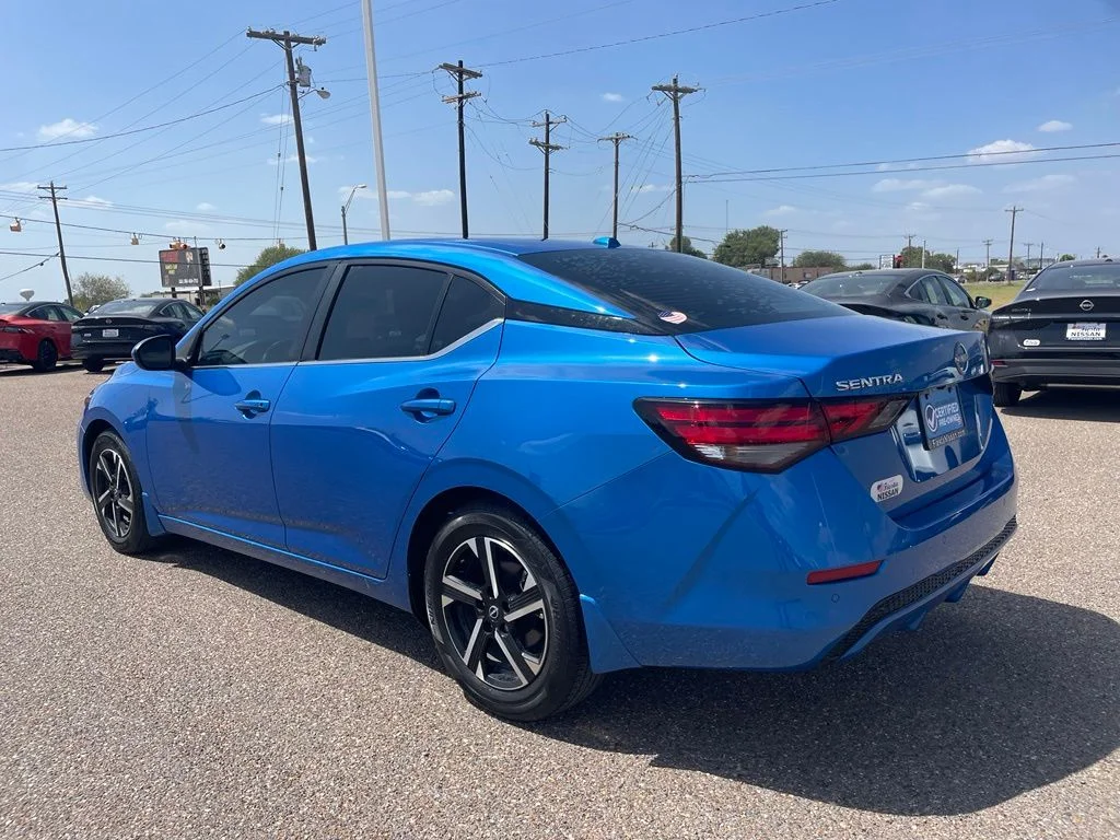 Used 2025 Blue Nissan SV image 5