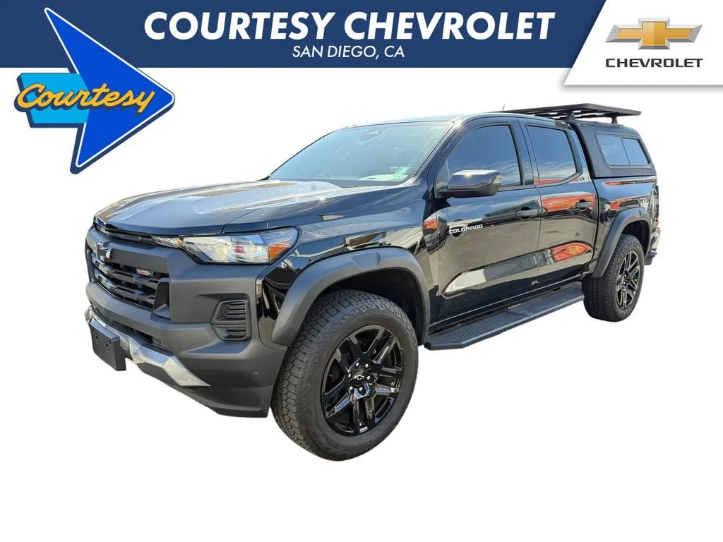 Used 2025 Black Chevrolet Trail Boss image 1