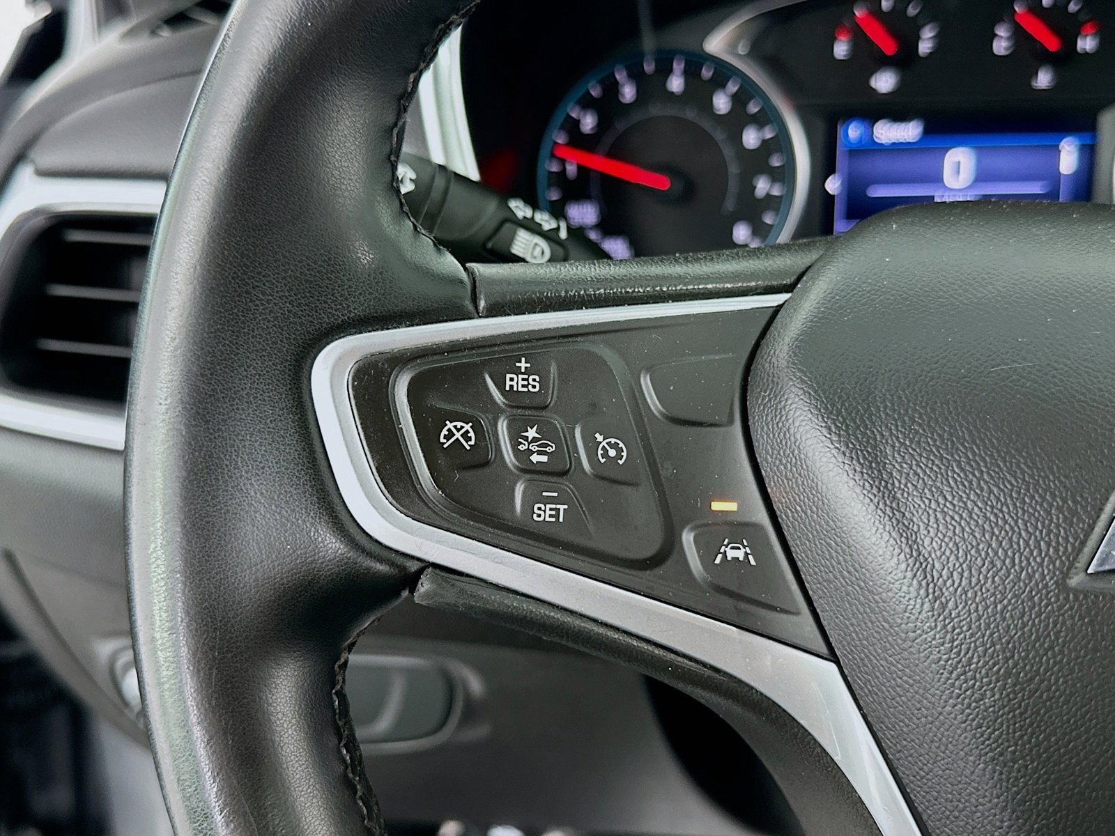2023 Chevrolet Equinox LT - Photo 14