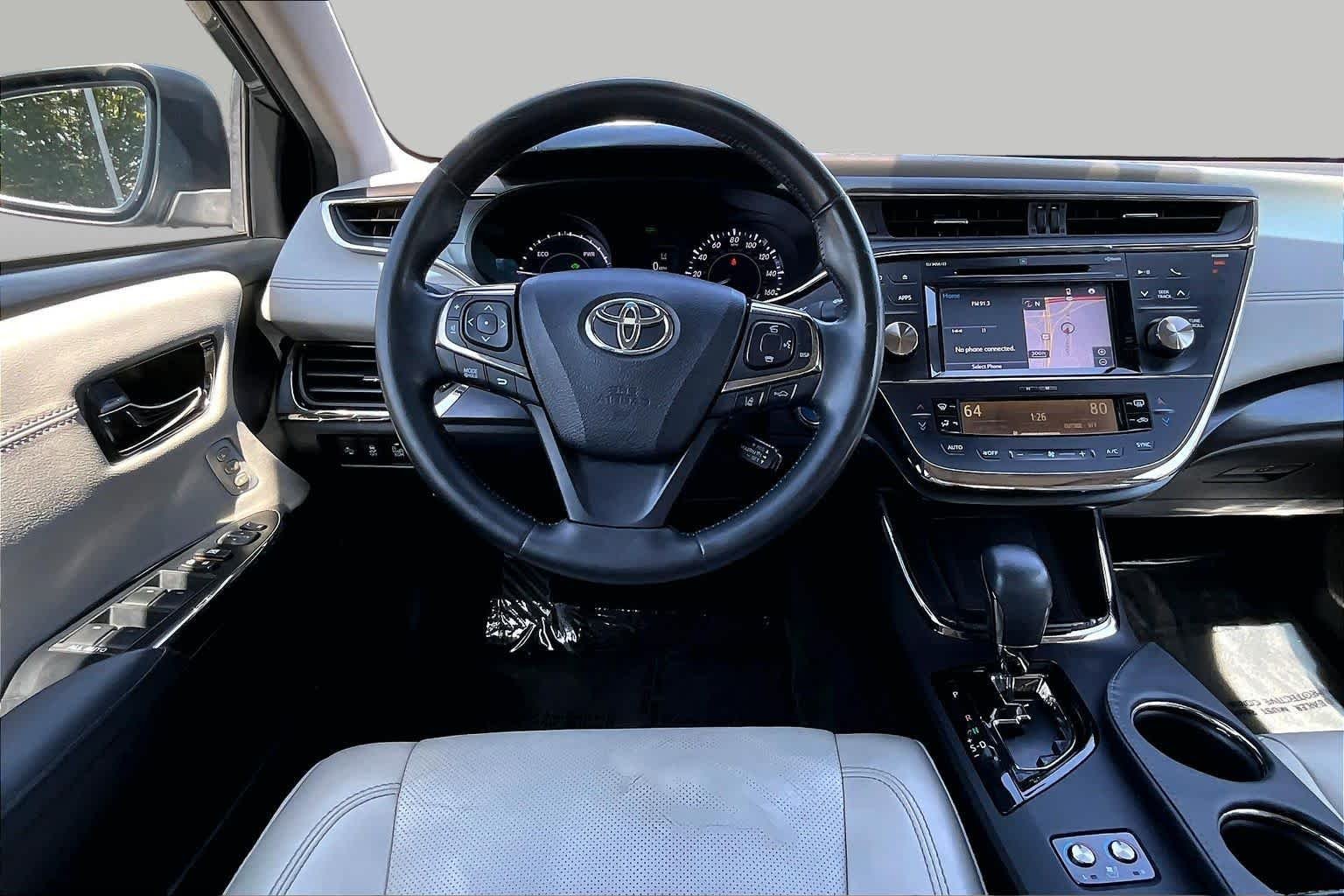 Used 2017 Magnetic Gray Metallic Toyota Hybrid Limited image 6