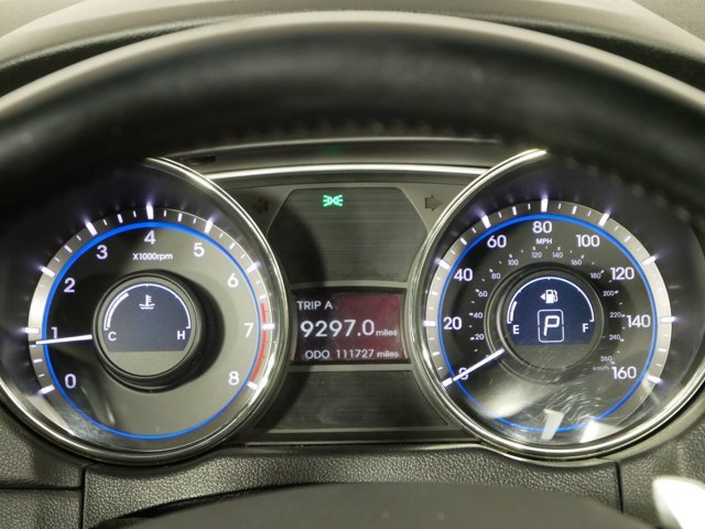 Used 2012 Midnight Black Hyundai SE image 20