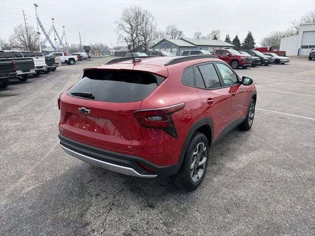 2026 Chevrolet Trax LT - Photo 11