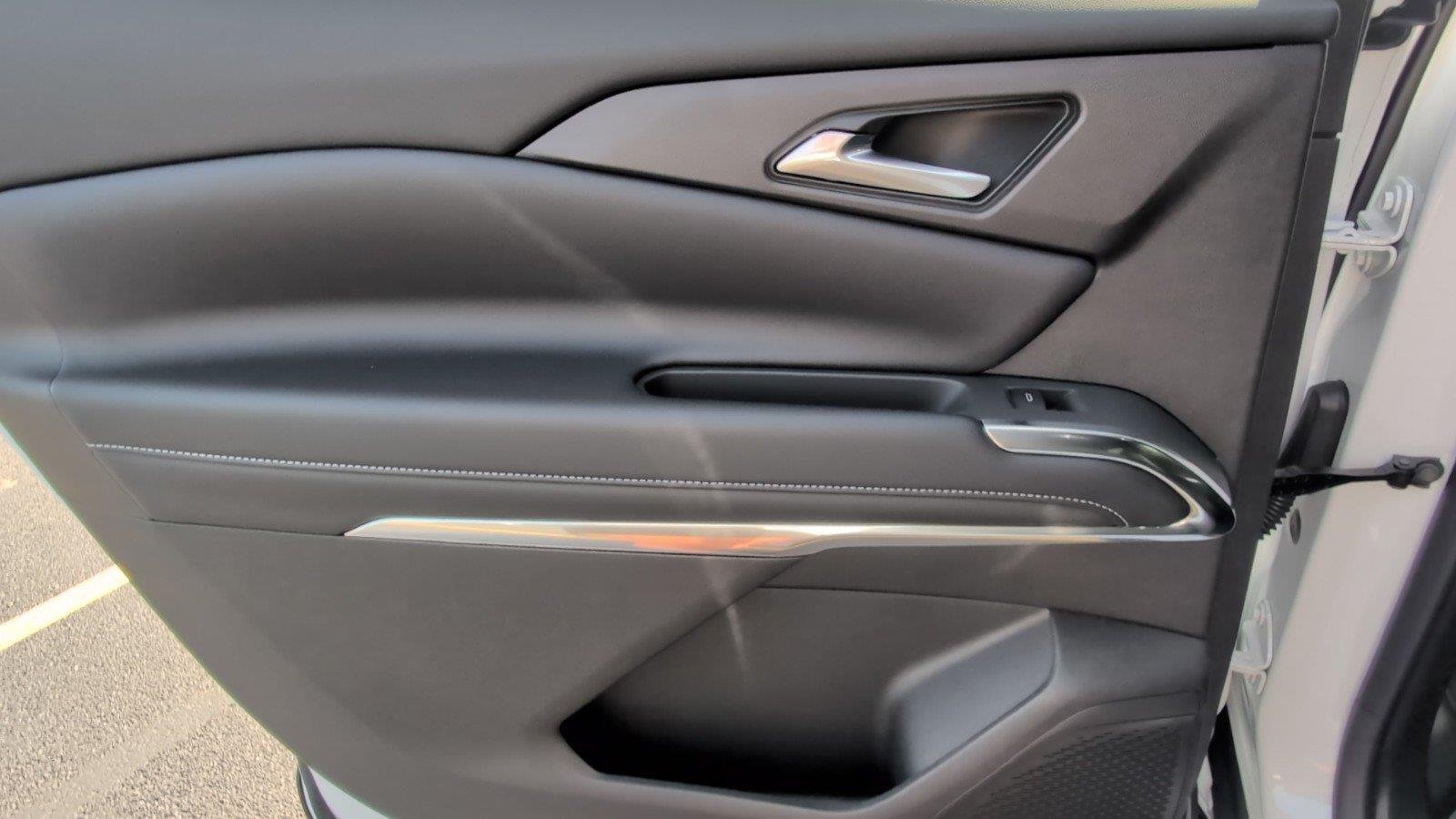 2026 Chevrolet Traverse LT - Photo 37