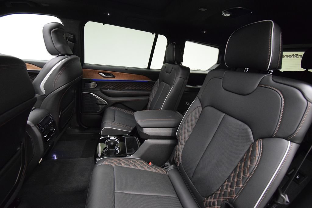 New 2026 Steel Blue Exterior Paint Jeep Summit image 39