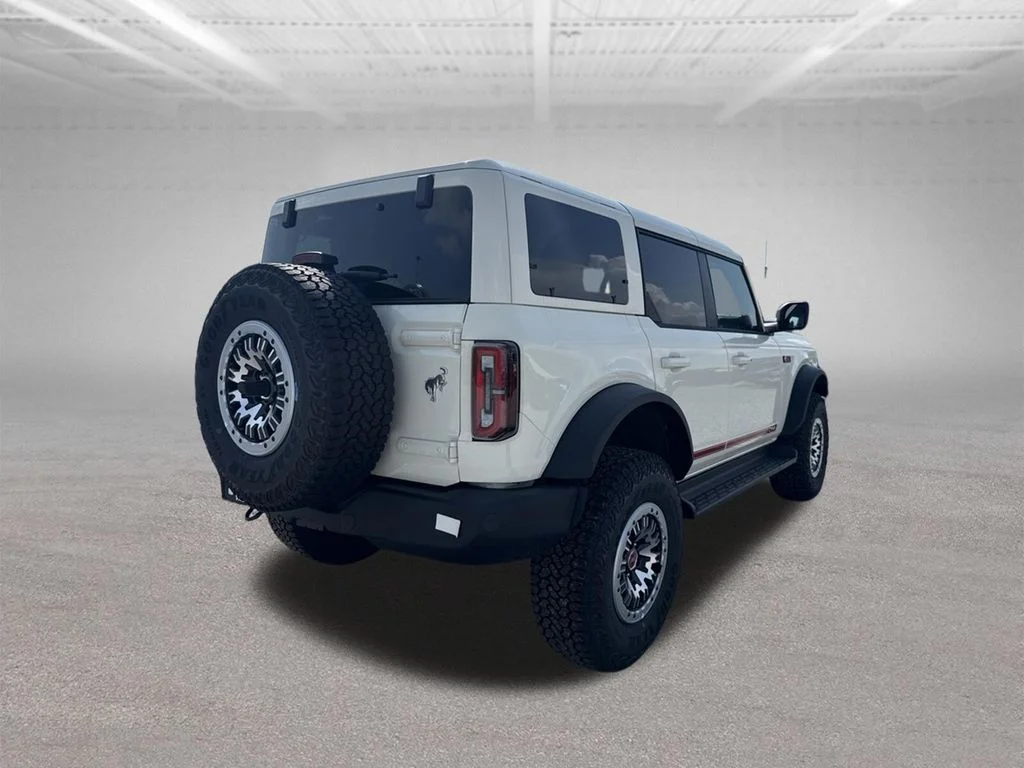New 2026 Wimbledon White Ford Outer Banks® image 9