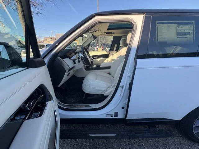 Certified Used 2025 White Land Rover SE image 12