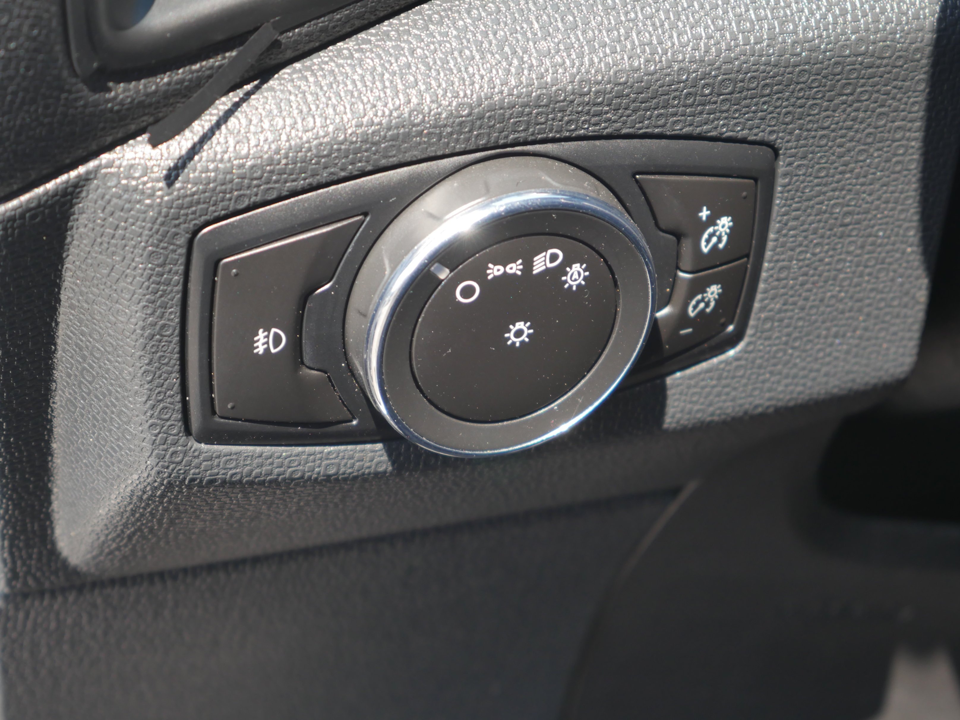 Used 2020 Moondust Silver Metallic Ford SES image 6
