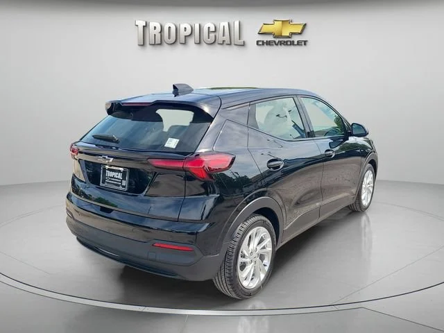 New 2027 Mosaic Black Metallic Chevrolet LT image 3