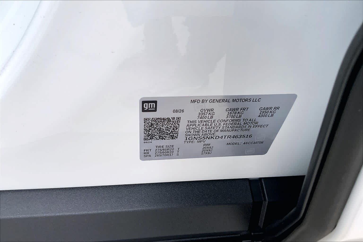New 2026 Summit White Chevrolet LT image 21