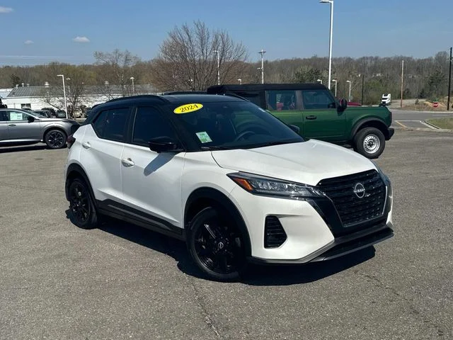 Certified 2024 Nissan Kicks SR with VIN 3N1CP5DV9RL550179 for sale in Dickson, TN