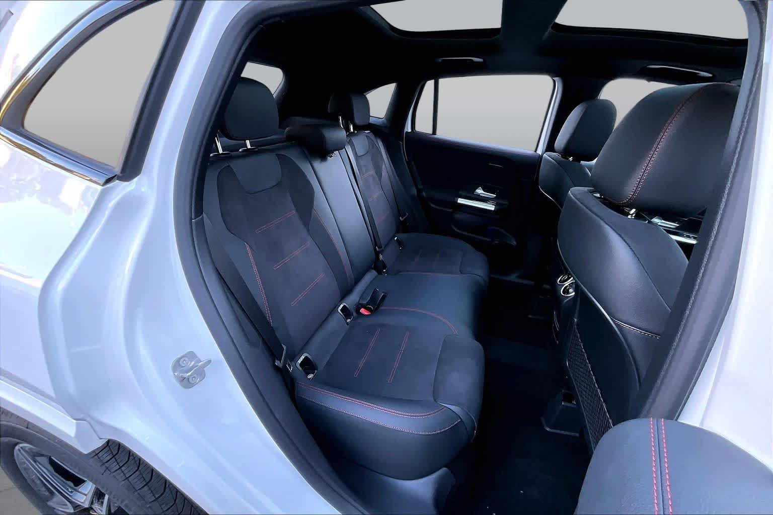 Used 2026 Polar White Mercedes-Benz GLA 250 image 19
