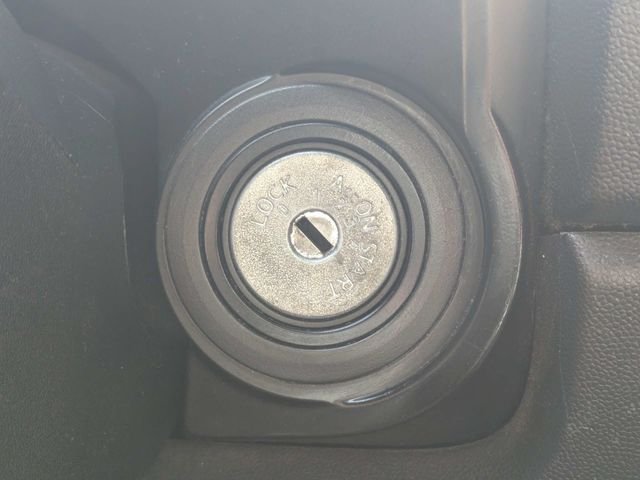 Used 2012 White Nissan SV image 31