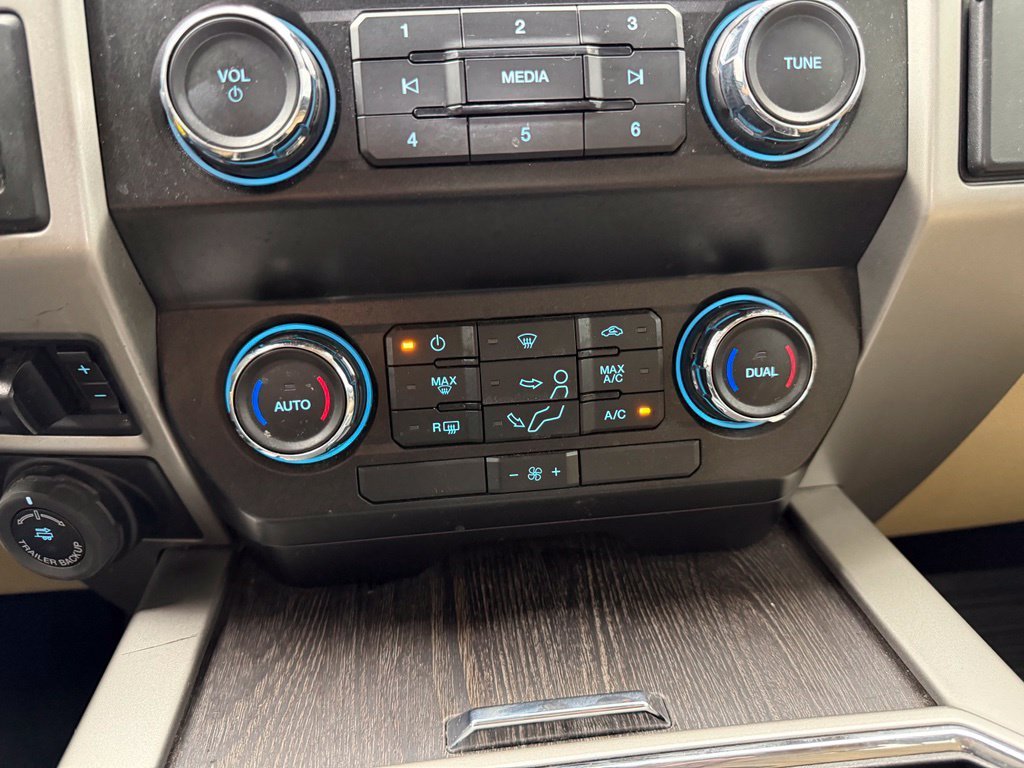 2020 Ford F-350 Super Duty Lariat - Photo 53