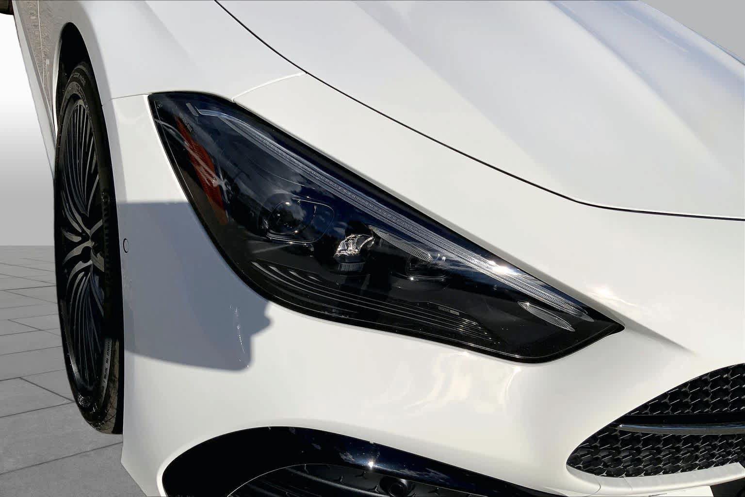 New 2027 Polar White Mercedes-Benz CLE 450 image 17