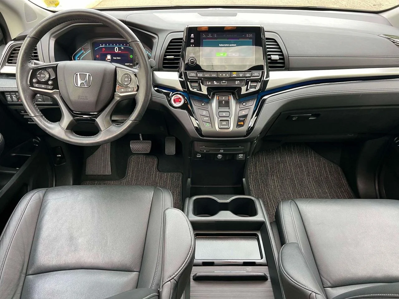 2023 Honda Odyssey Touring - Photo 17