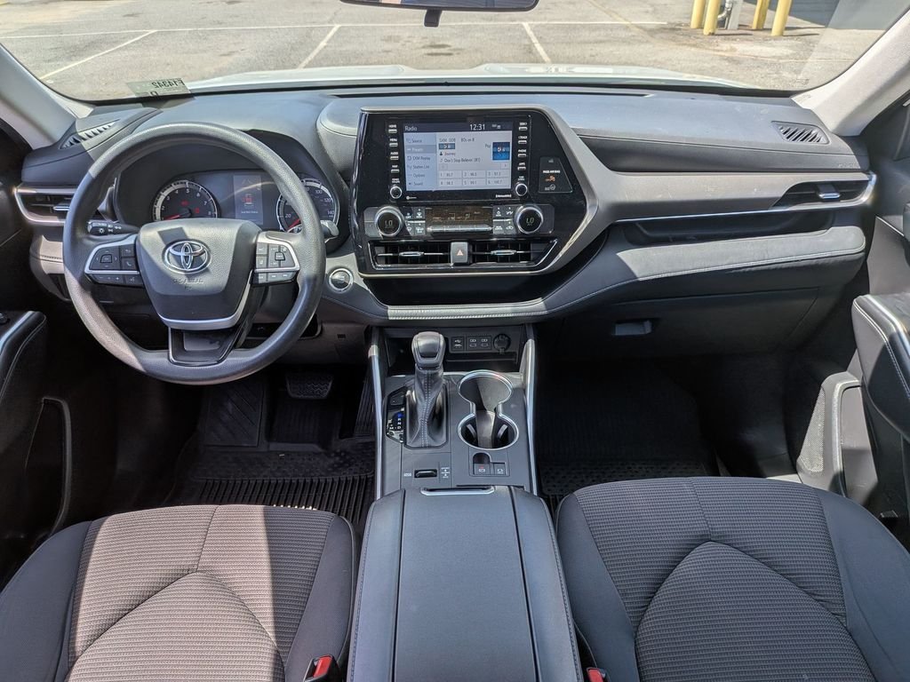 Used 2022 Beige Toyota L image 25