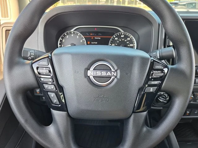 New 2027 Glacier White Nissan Crew Cab S image 20