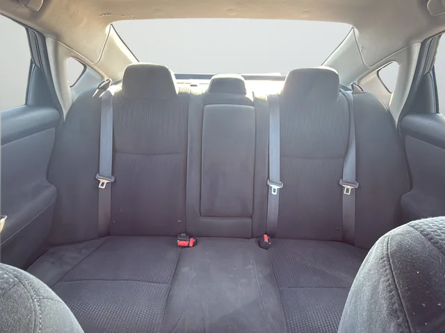 Used 2015 Blue Nissan 2.5 S image 40