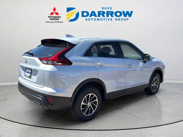 New 2026 White Mitsubishi ES image 5