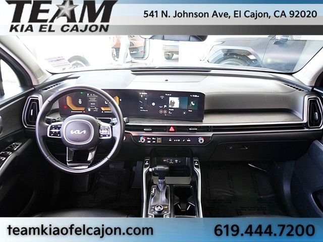 Used 2024 Black Kia X-Line EX image 21
