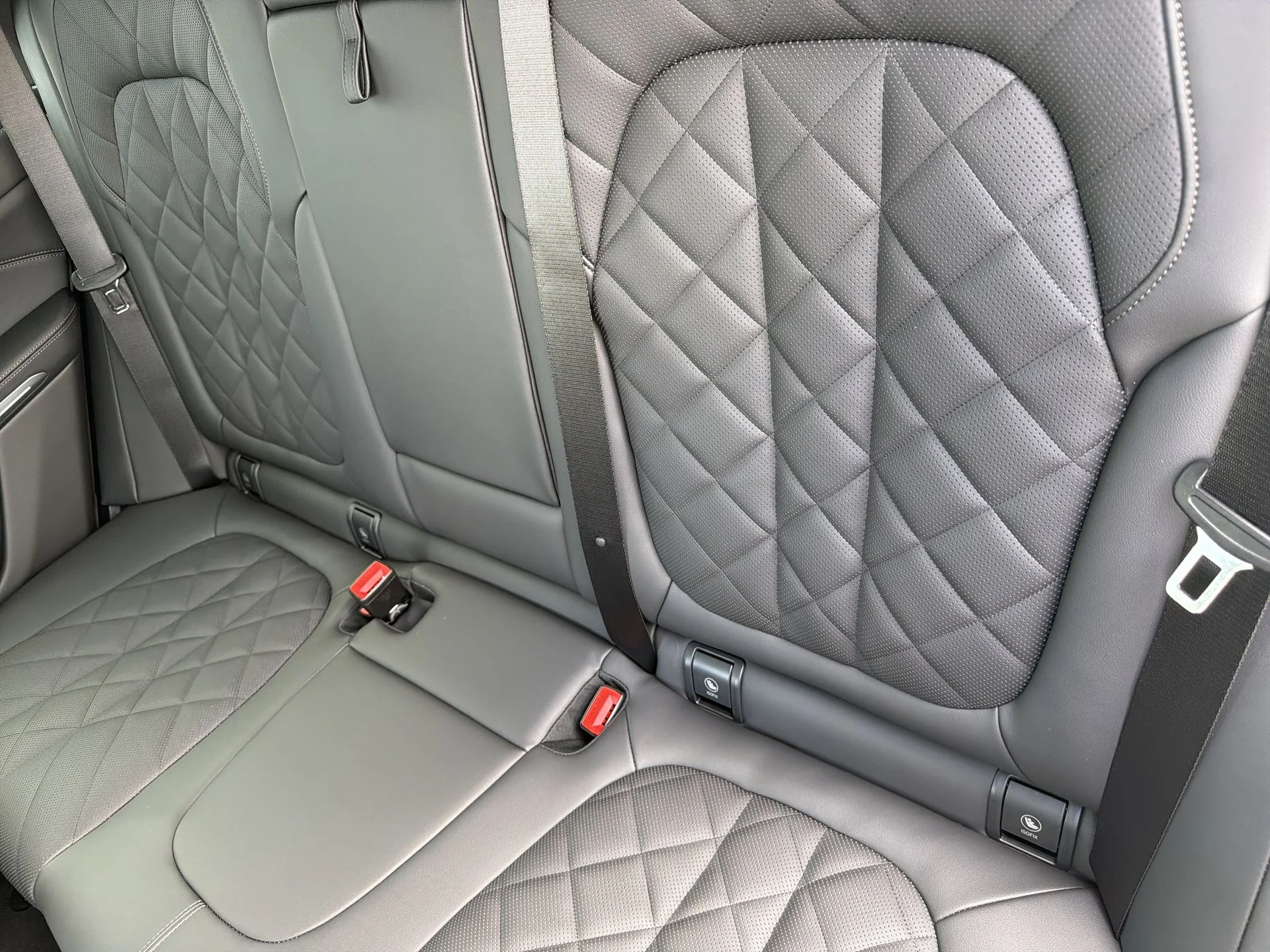 New 2026 Brooklyn Grey Metallic BMW xDrive40i image 22
