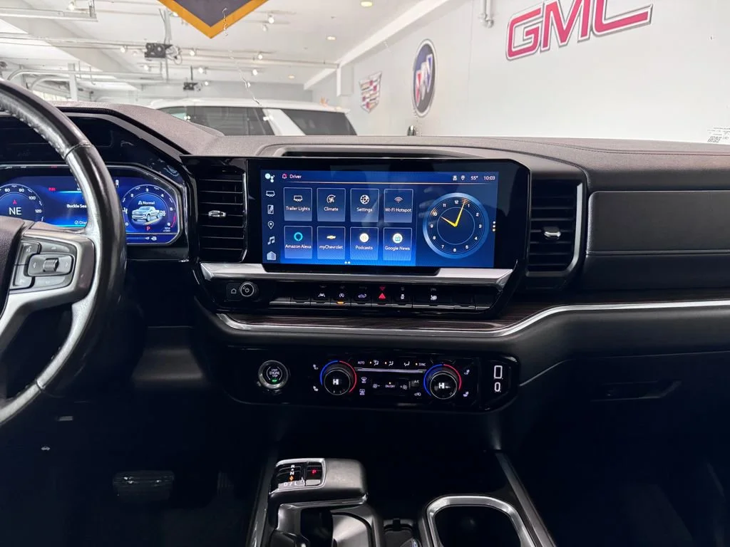 2023 Chevrolet Silverado 1500 RST - Photo 19