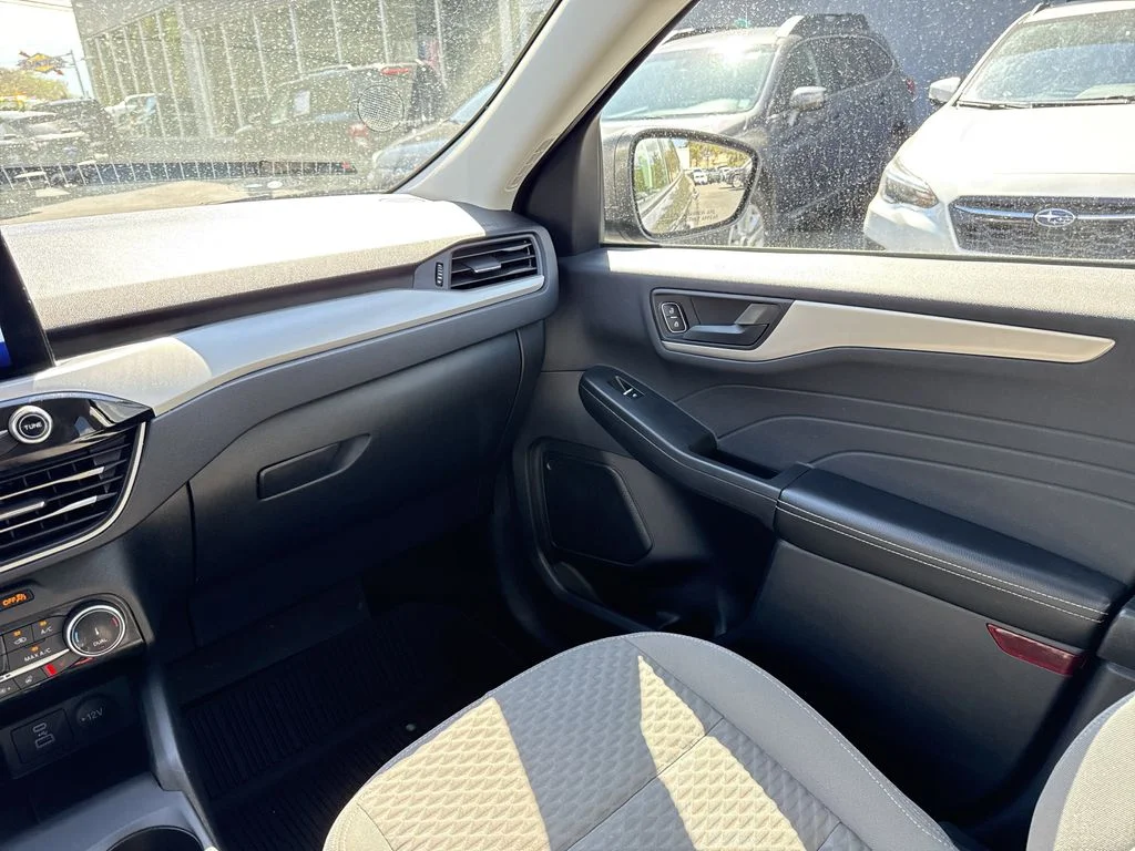 Used 2022 Carbonized Gray Metallic Ford SE image 16