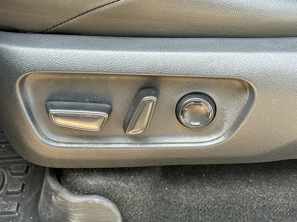 Used 2025 Gray Toyota Platinum image 29