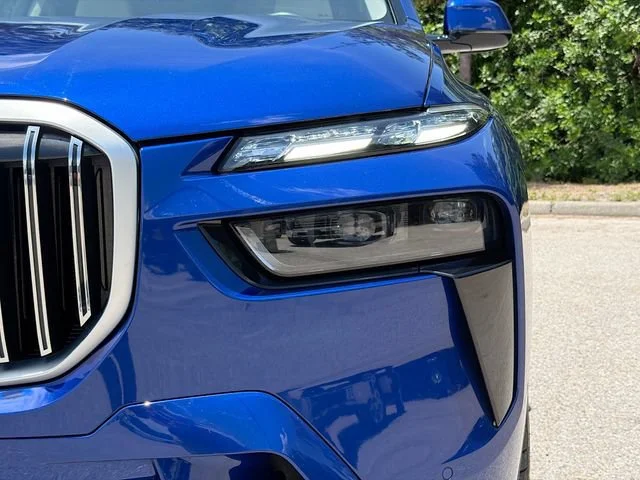 2024 BMW X7 ALPINA XB7 - Photo 9