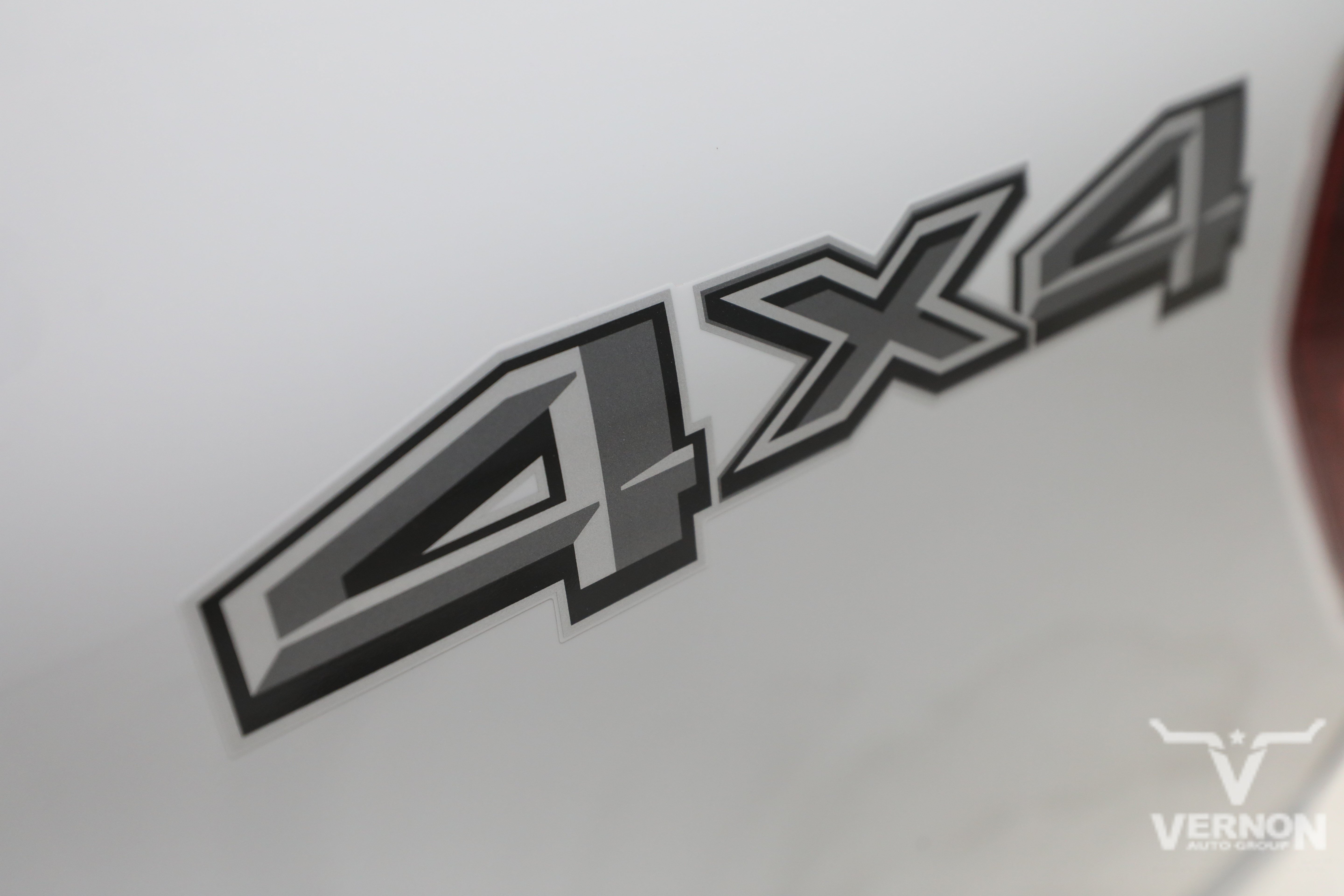 Used 2024 Avalanche Ford Y image 13