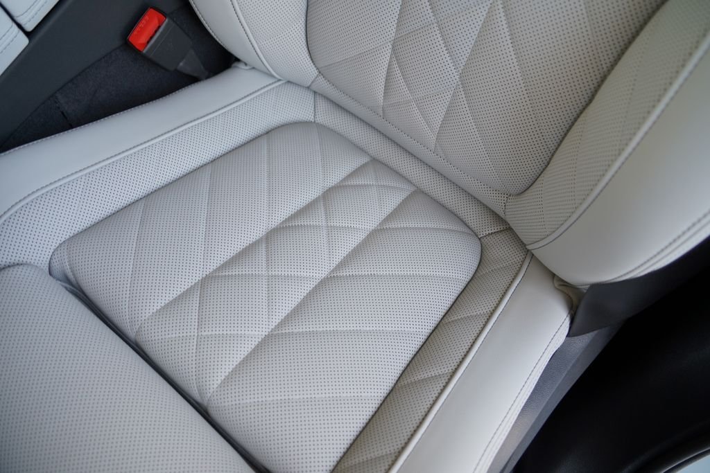 New 2026 Brooklyn Grey Metallic BMW xDrive40i image 11