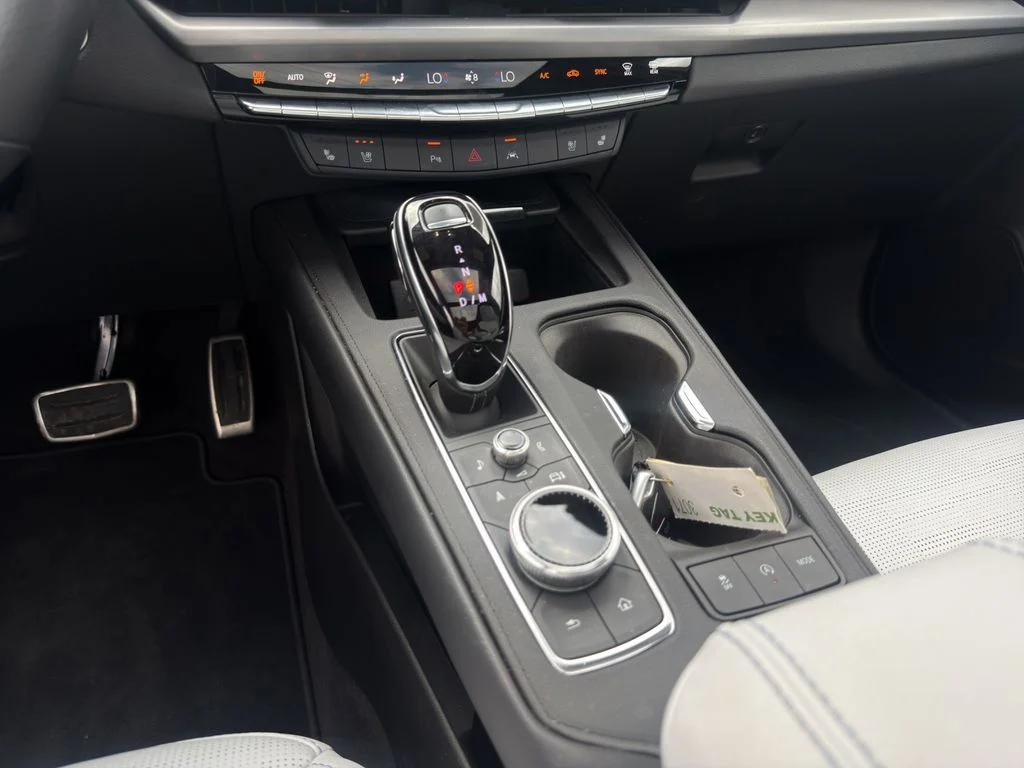 2025 Cadillac XT4 Sport - Photo 15