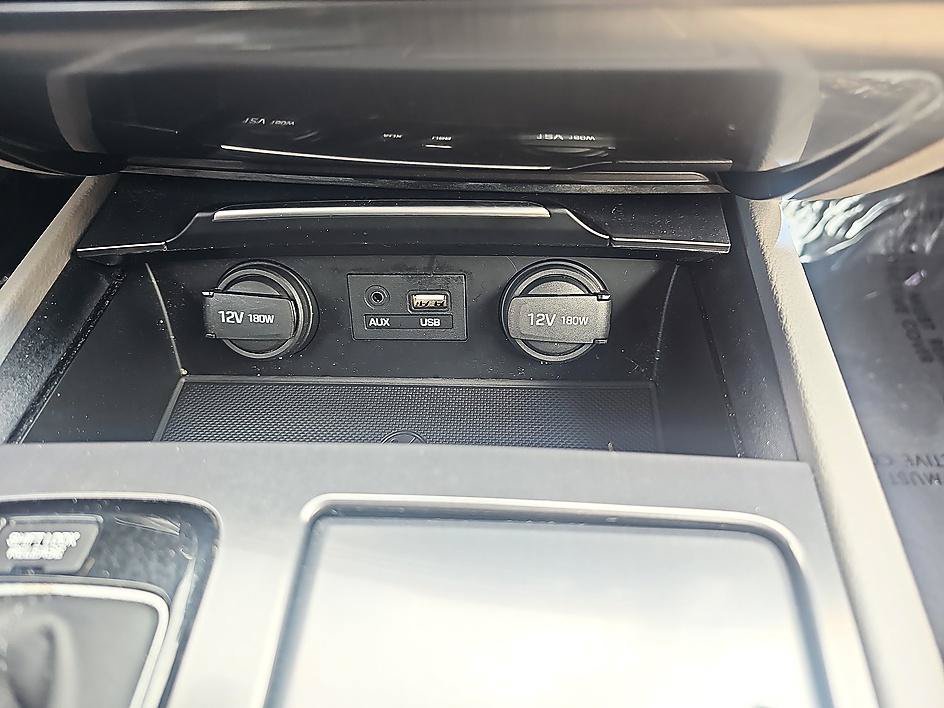 Used 2015 Santiago Silver Hyundai 3.8L image 23