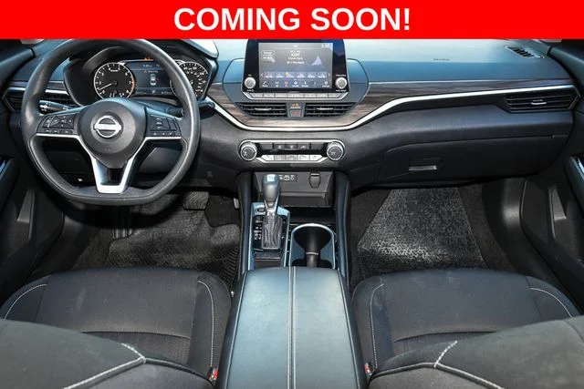Used 2024 Gray Nissan 2.5 SV image 29
