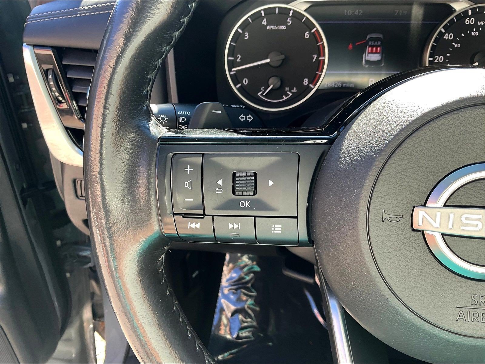 Certified Used 2023 Gray Nissan SL image 13