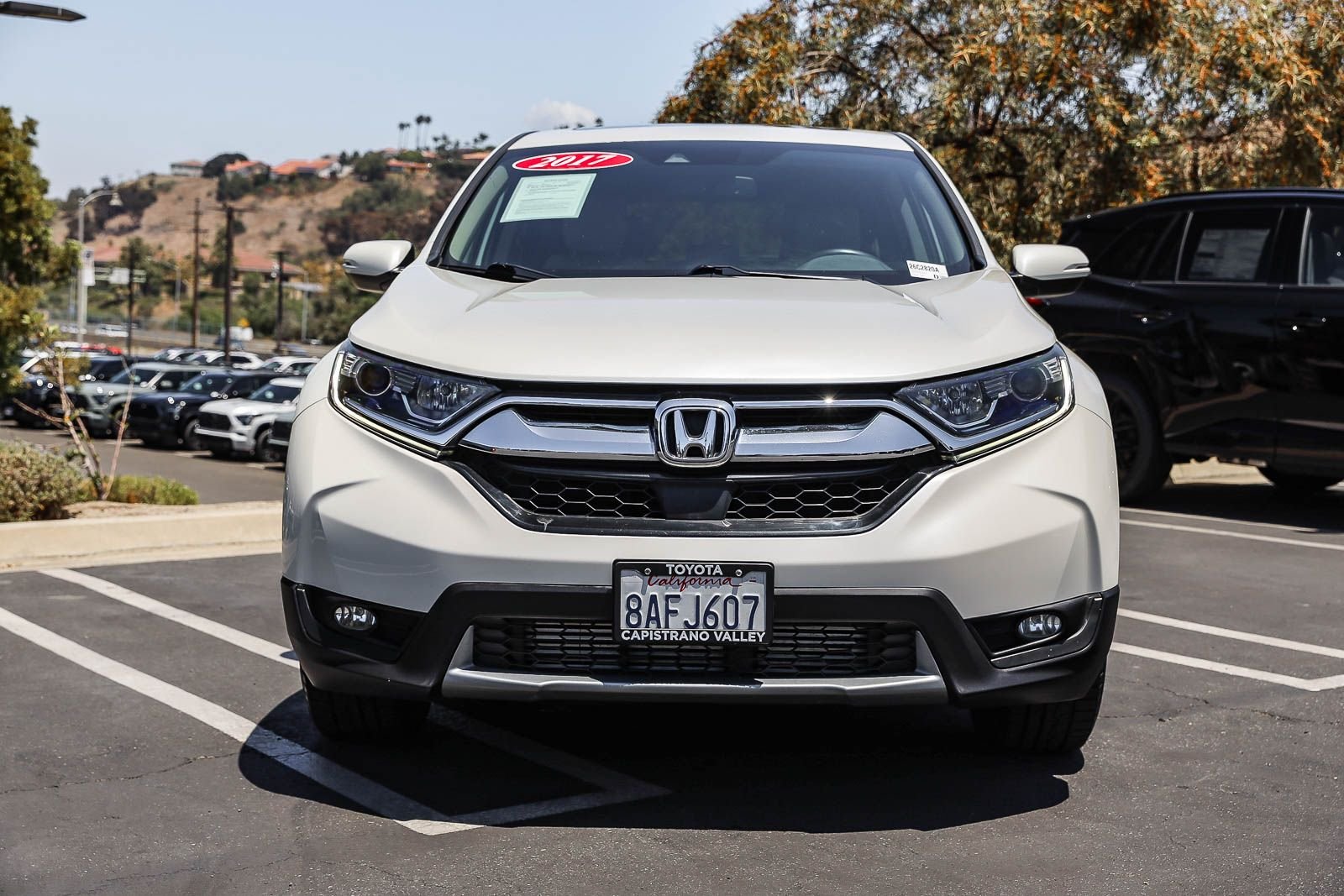 Used 2017 White Diamond Pearl Honda EX-L image 2