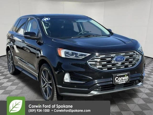 2019 Ford Edge Titanium AWD's photo
