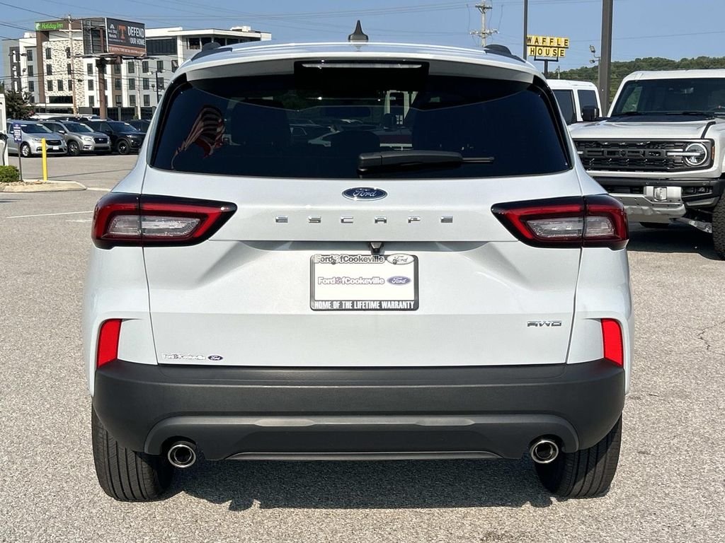 Used 2025 Silver Metallic Ford ST-Line image 5