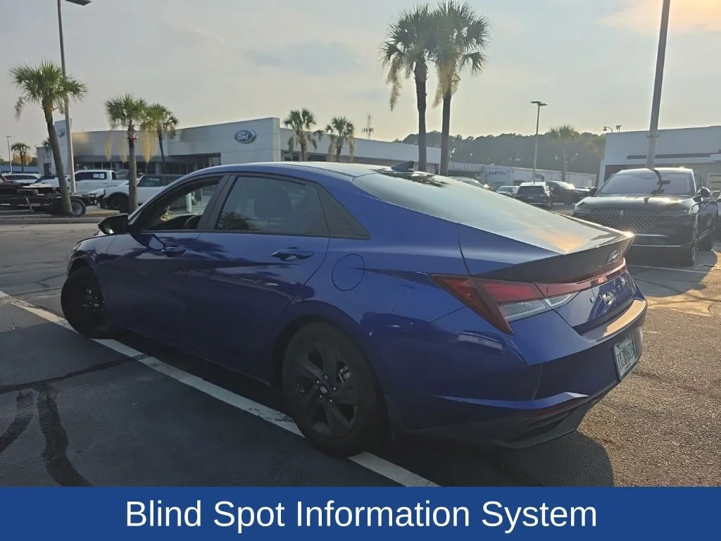 Used 2023 Intense Blue Hyundai SEL image 6