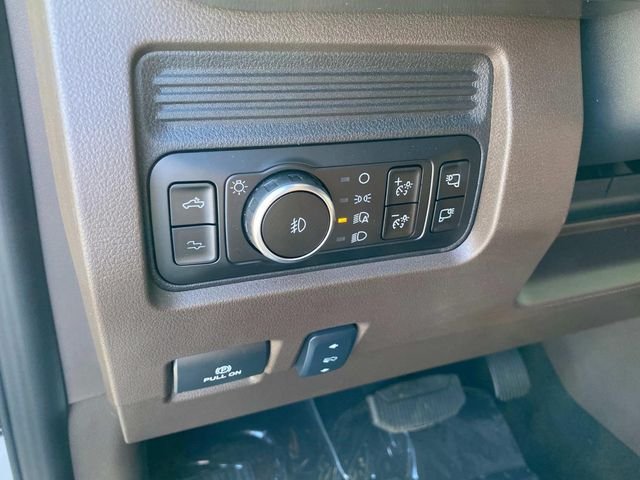 New 2026 White Ford King Ranch image 13