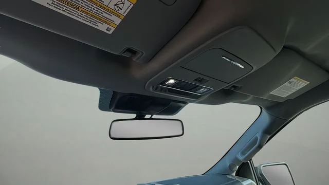 Used 2023 Red Ford Lariat image 27