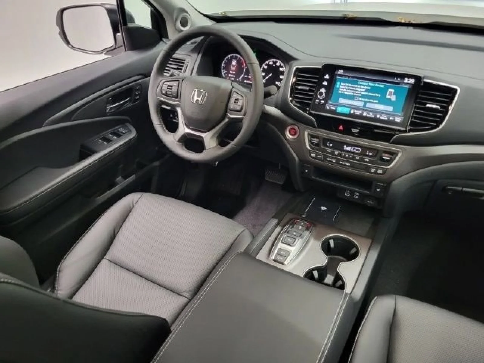 New 2026 Platinum White Pearl Honda RTL image 25