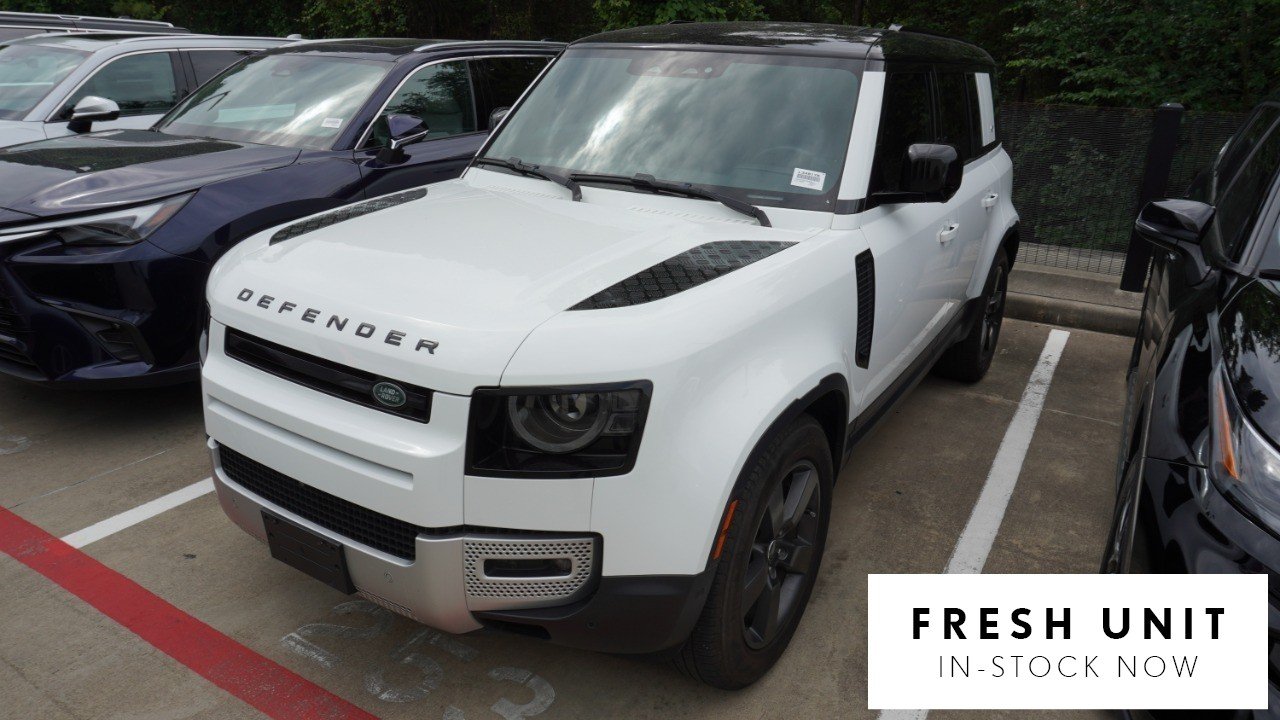2024 Land Rover Defender 110 S P300's photo