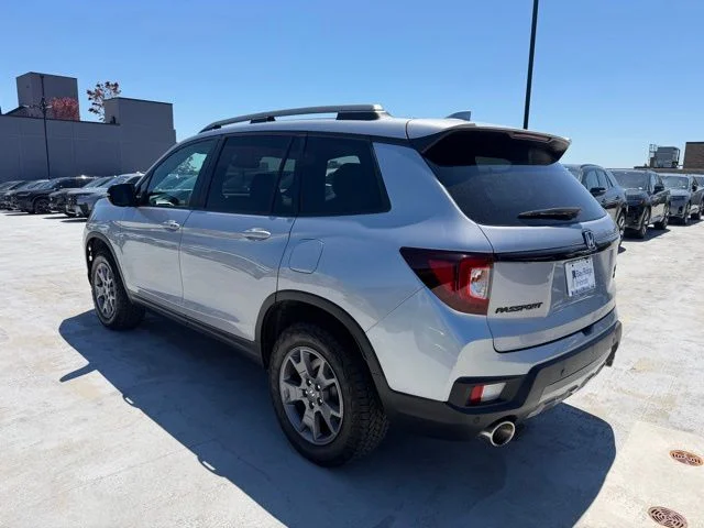 Used 2024 Gray Honda TrailSport image 5